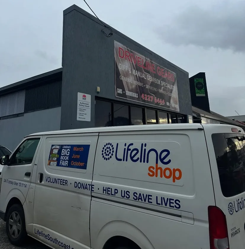 Lifeline Shop van at Driveline Gears workshop