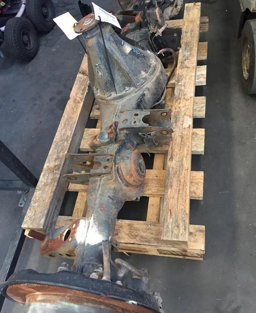 Land Cruiser rear axle and differential before rebuild
